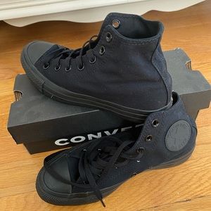Black Converse — Never Worn!